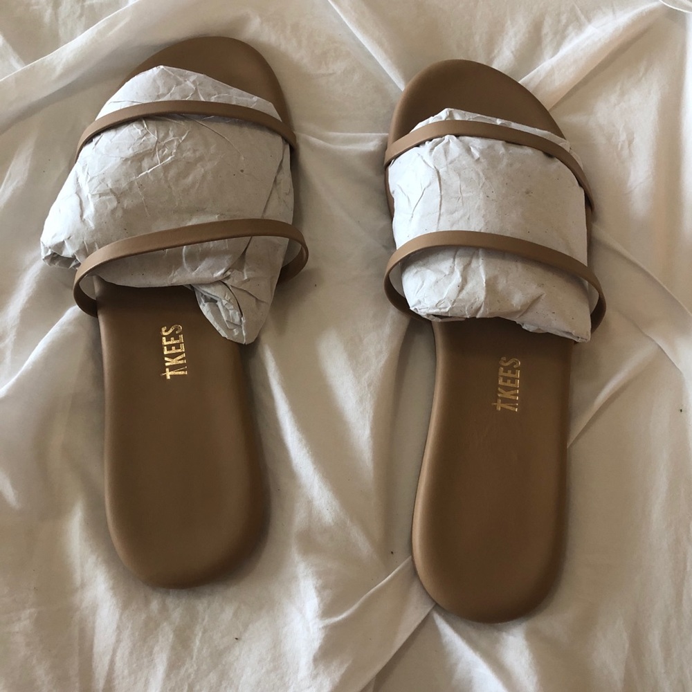 Tkees sandal